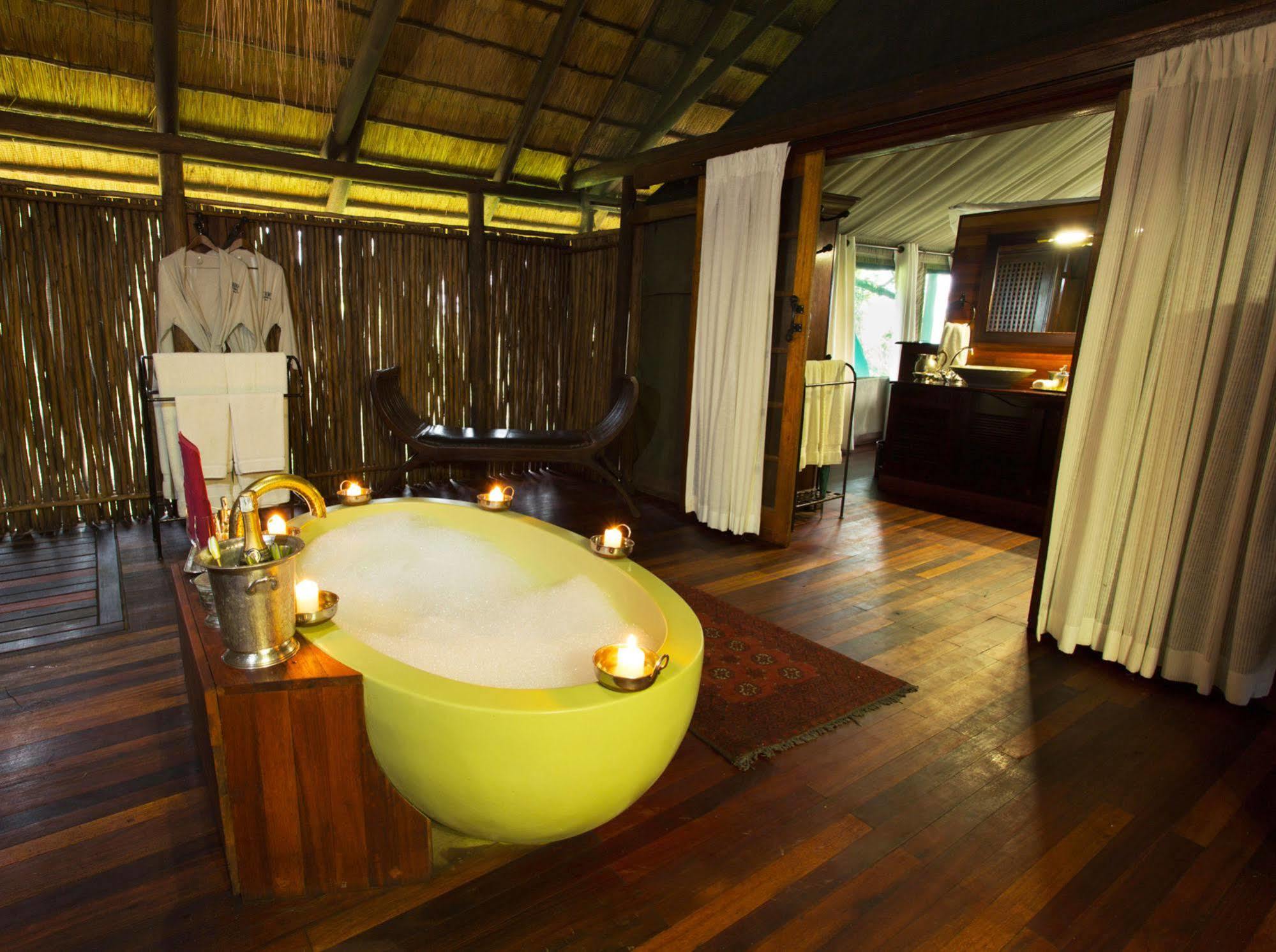 Отель Selinda Camp Selinda Reserve Экстерьер фото